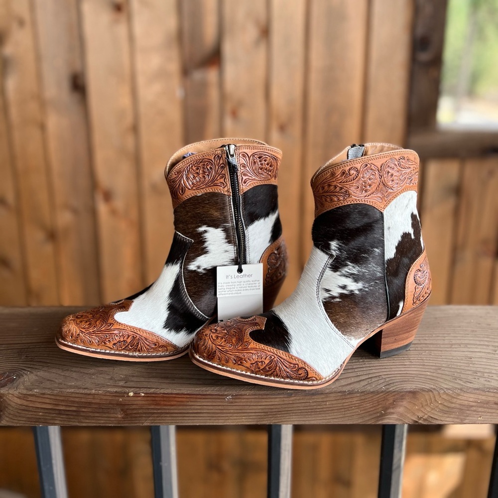 💯Hand Tooled Leather Genuine Cowhide Women Bootie Boot Boho Western Shoe ankle - Picture 2 of 16